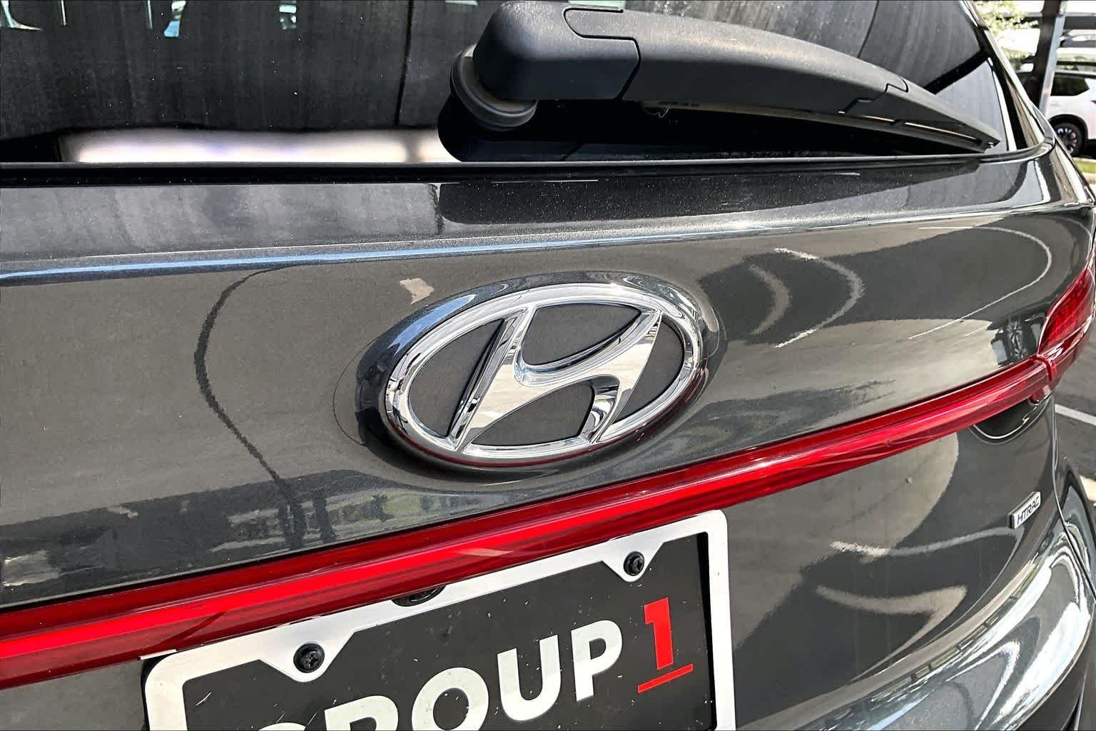 Used 2023 Portofino Gray Hyundai SEL image 31