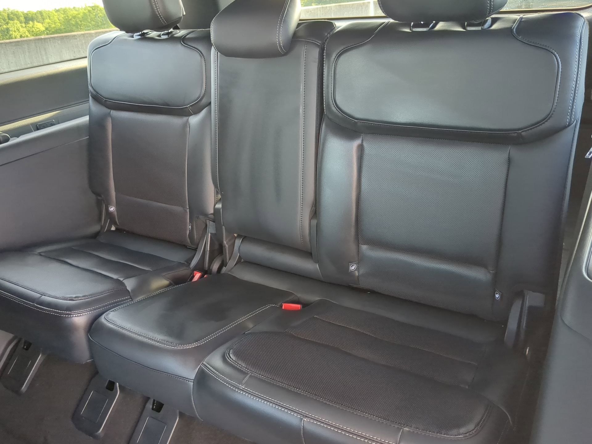 New 2026 Glacier Gray Metallic Tri-Coat Ford MAX Platinum® image 52