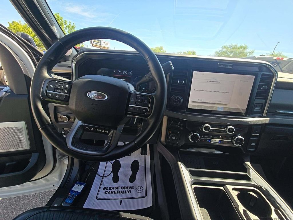 Used 2025 White Ford Platinum image 10