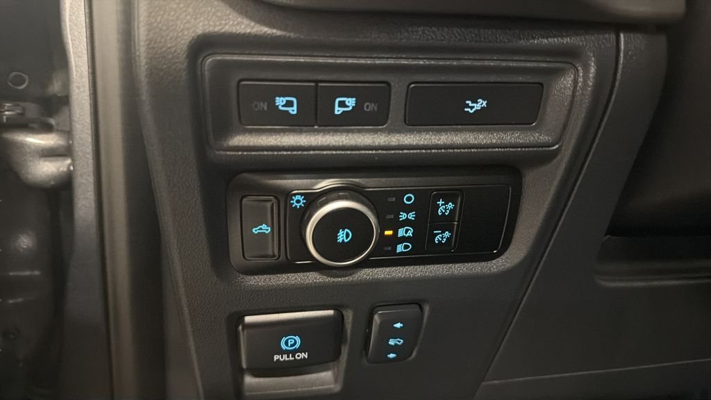 Used 2024 Gray Ford Lariat image 16