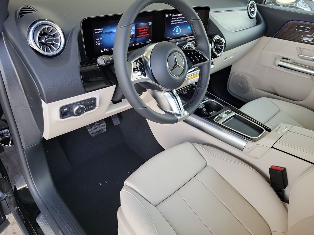 New 2026 Night Black Mercedes-Benz GLA 250 image 18