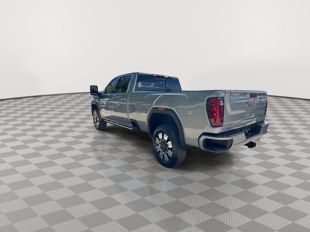 Used 2025 Sterling Metallic GMC Denali image 8