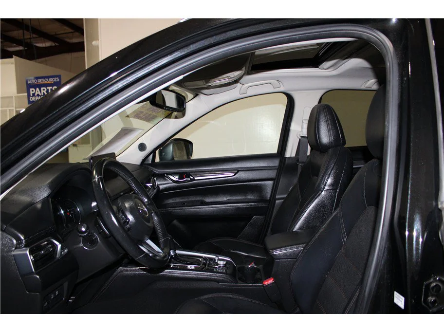 Used 2021 Jet Black Mica Mazda Grand Touring image 10