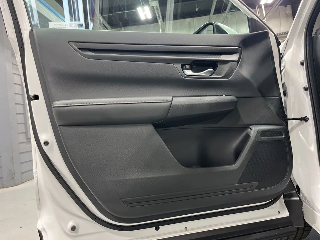 Used 2026 Platinum White Pearl Honda EX image 10