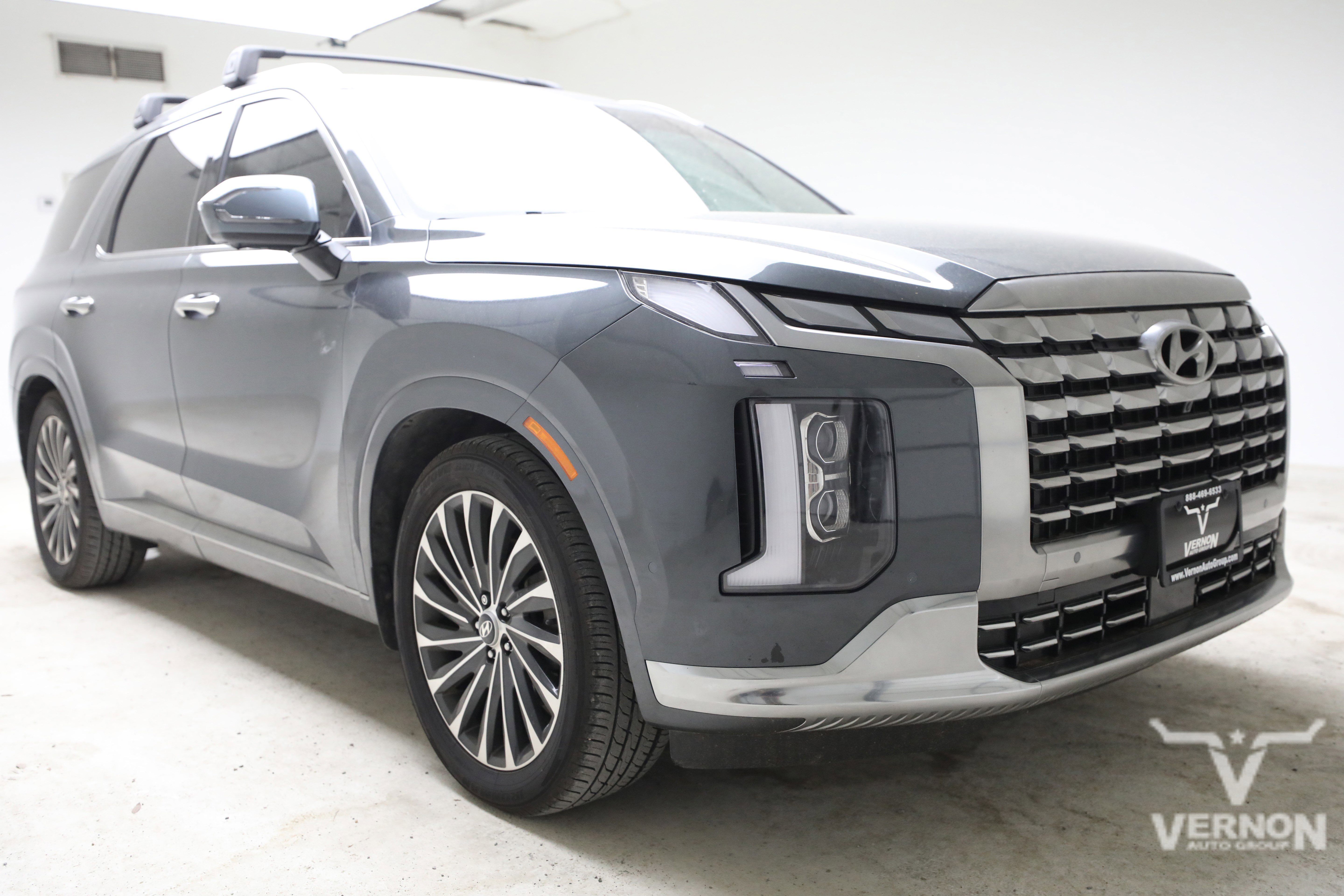 Used 2023 Steel Graphite Hyundai Y image 7