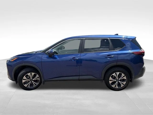 Used 2023 Blue Nissan SV image 5