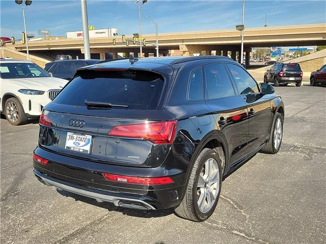 Used 2025 Mythos Black Metallic Audi 45 S line Premium (S tronic) All-Wheel Drive quatt image 3