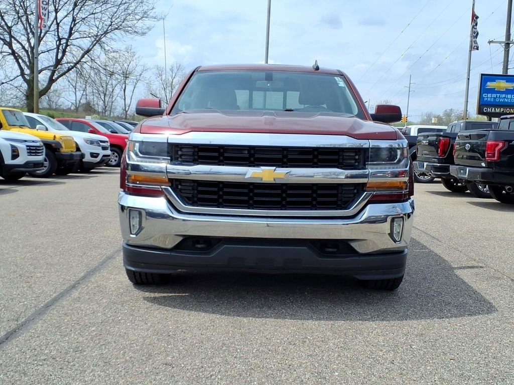 Used 2016 Chevrolet Silverado 1500 LT with VIN 3GCUKREC4GG253086 for sale in Howell, MI