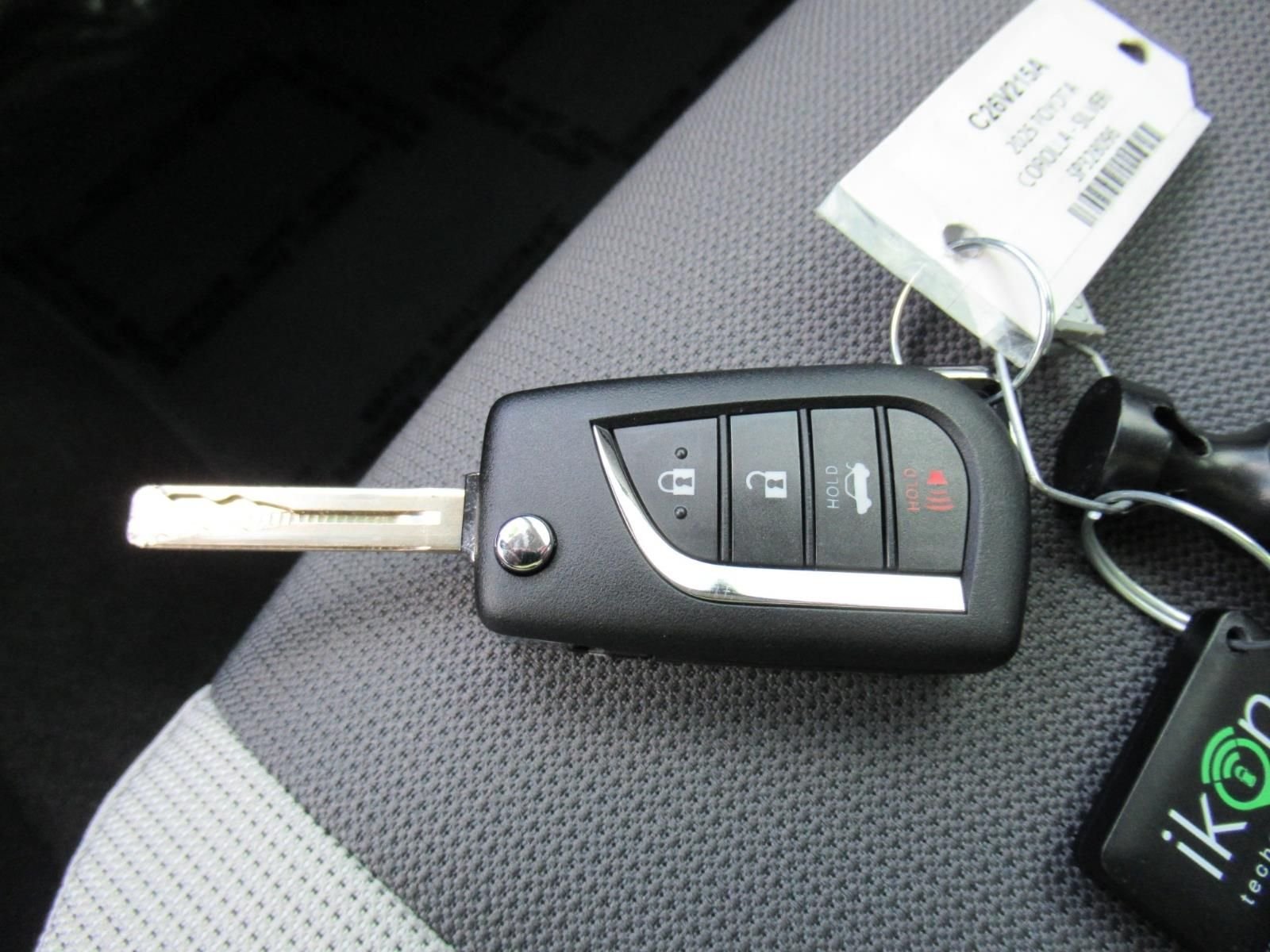 Used 2025 Silver Toyota LE image 27