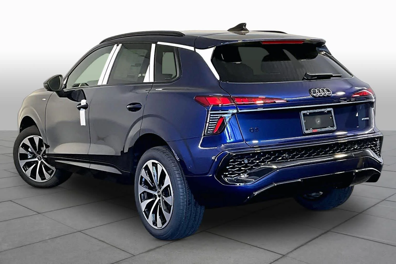 New 2026 Navarra Blue me Audi S line image 11