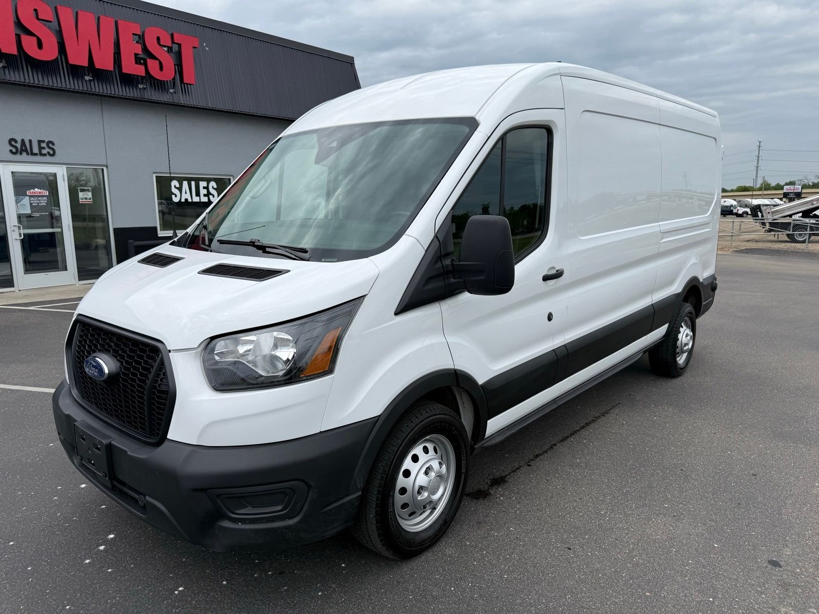 2024 Ford Transit 250 Med Roof 148 WB AWD's photo