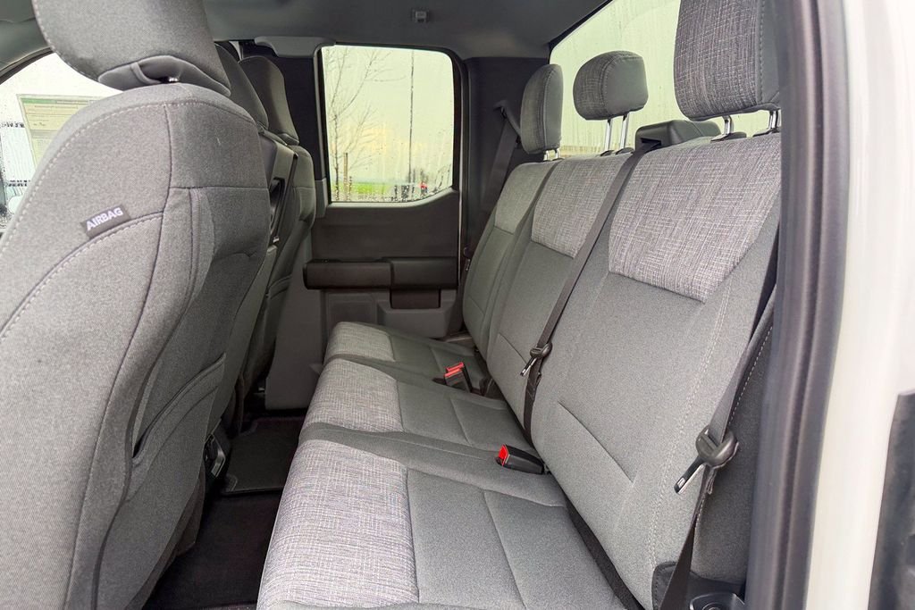New 2026 Oxford White Ford F-250® XLT image 28