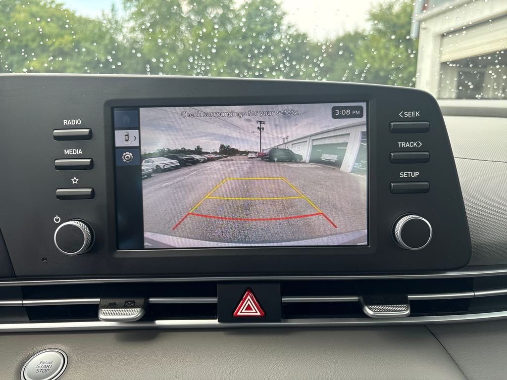 Used 2025 Silver Hyundai SEL Sport image 22