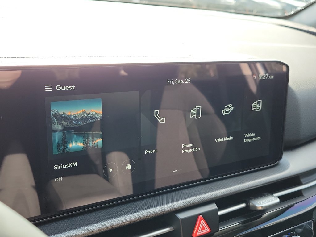 New 2027 Glacial White Pearl Kia LX image 29