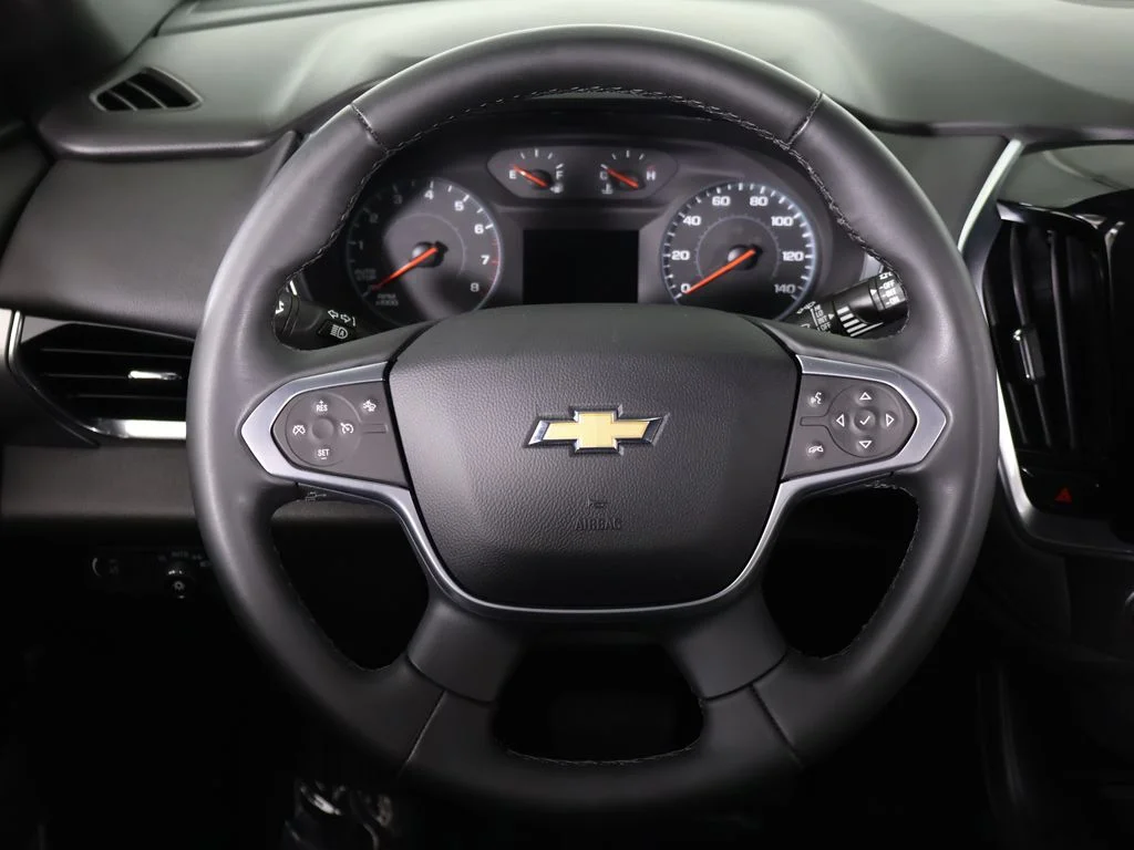 Used 2023 Summit White Chevrolet LT image 41