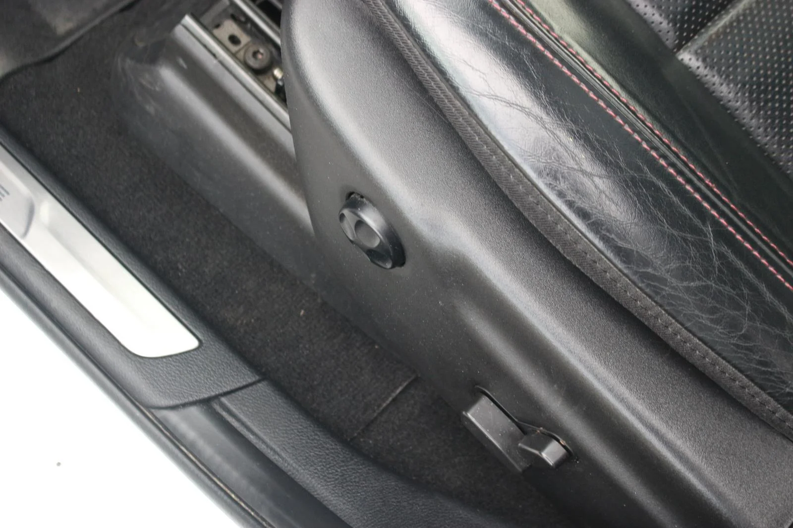 Used 2022 White Dodge R/T Plus image 19