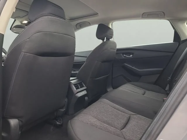 Used 2025 Gray Honda SE image 10