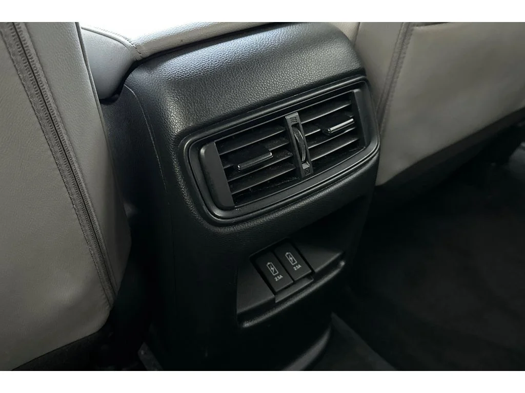 Used 2020 Lunar Silver Metallic Honda EX-L image 43