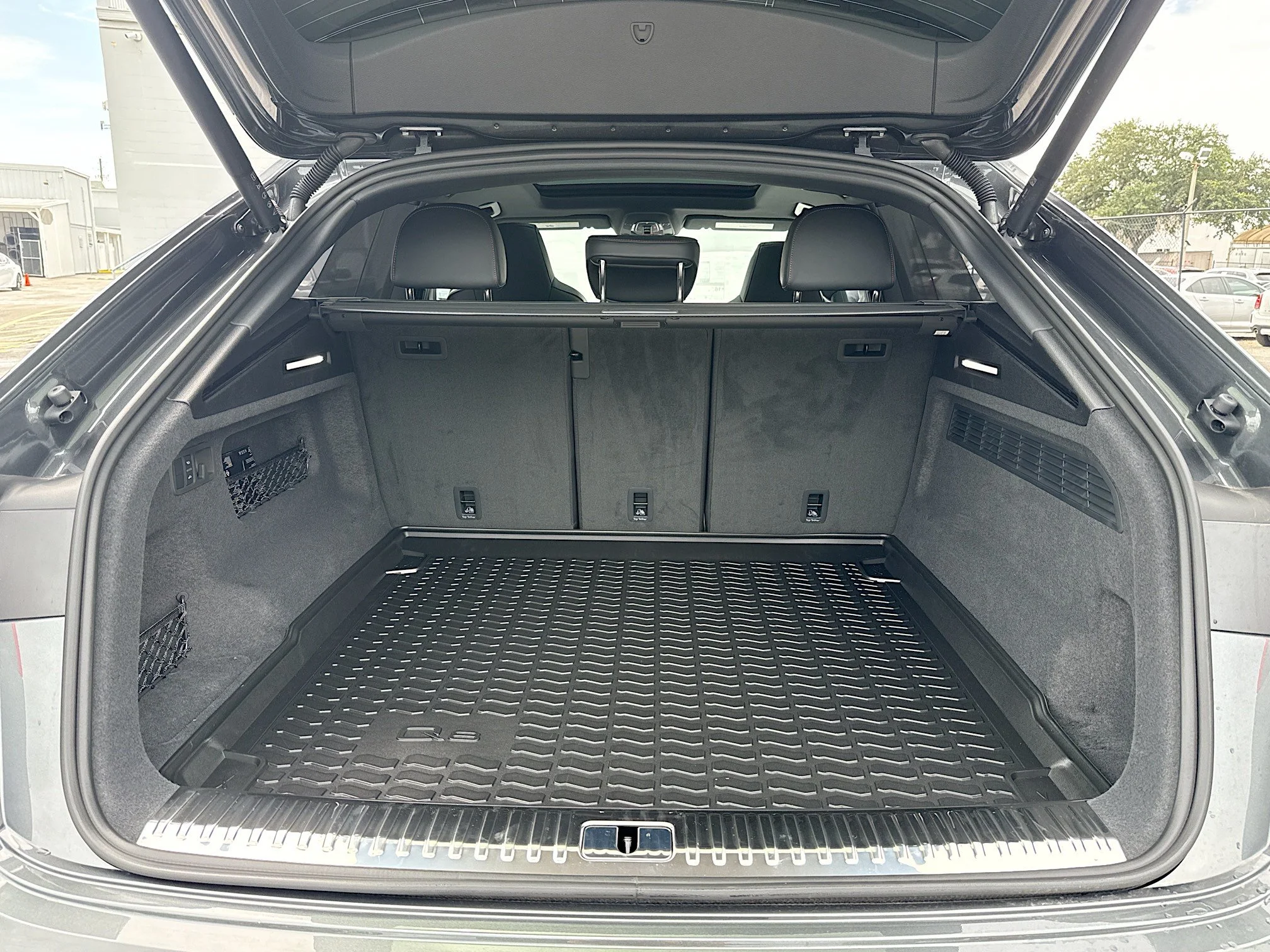2026 Audi RS Q8 Base - Photo 12