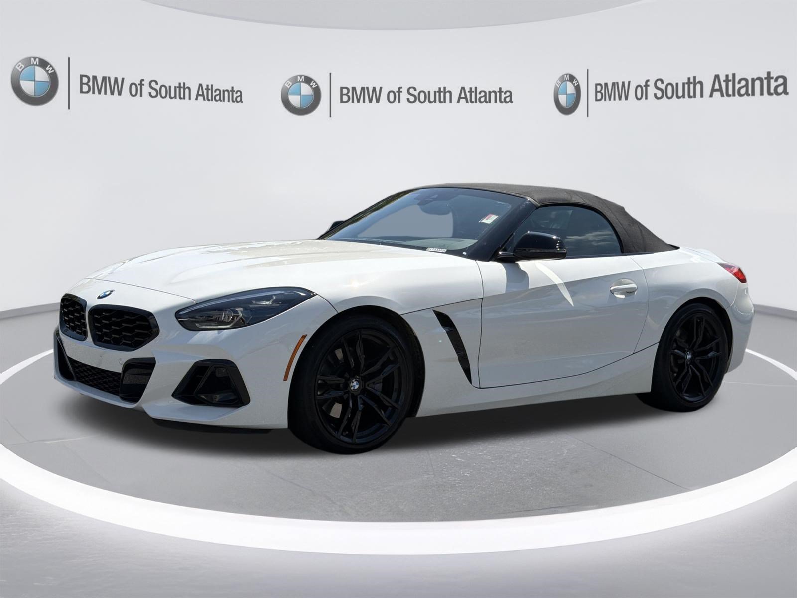 Used 2024 Alpine White BMW sDrive30i image 18