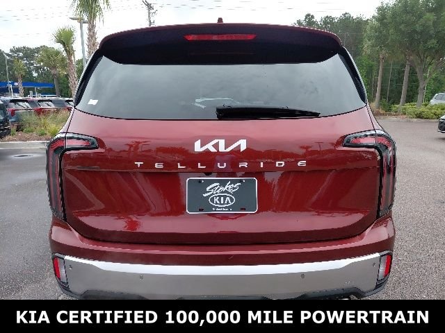 Used 2024 Red Kia EX image 5