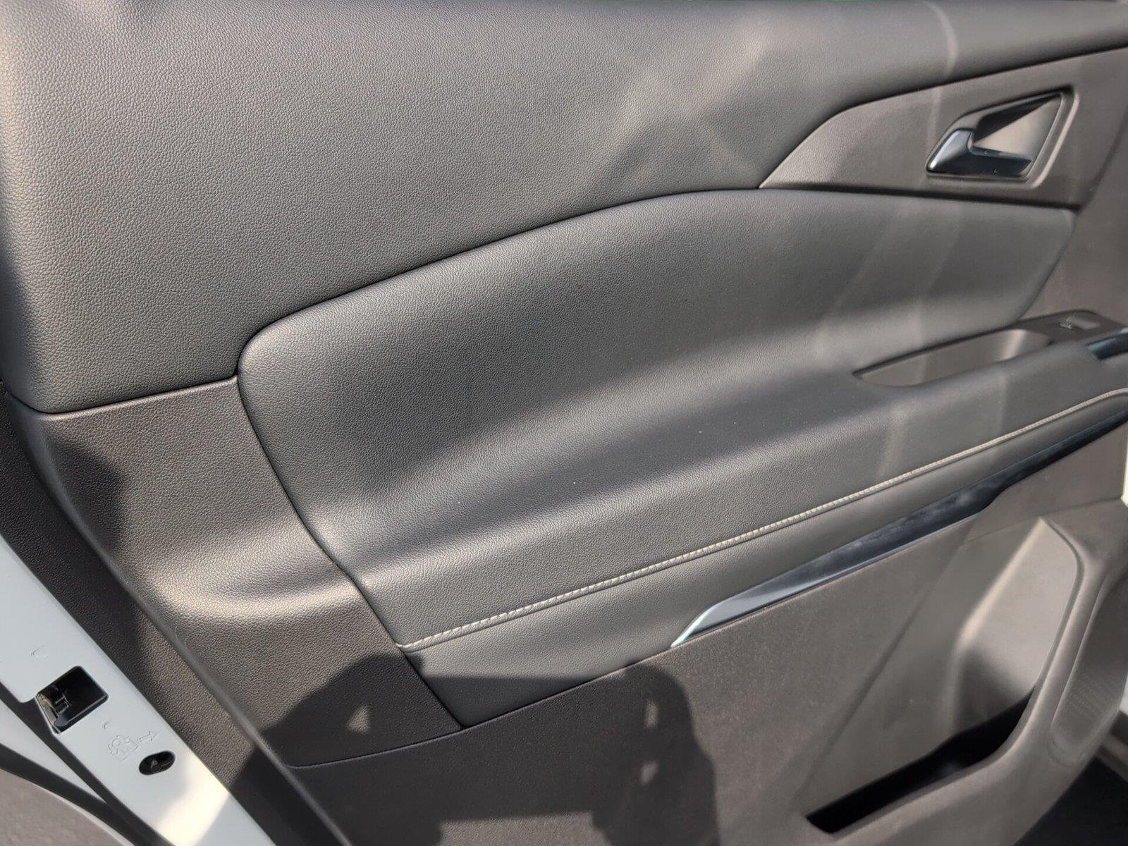 Certified Used 2025 Summit White Chevrolet LT image 35