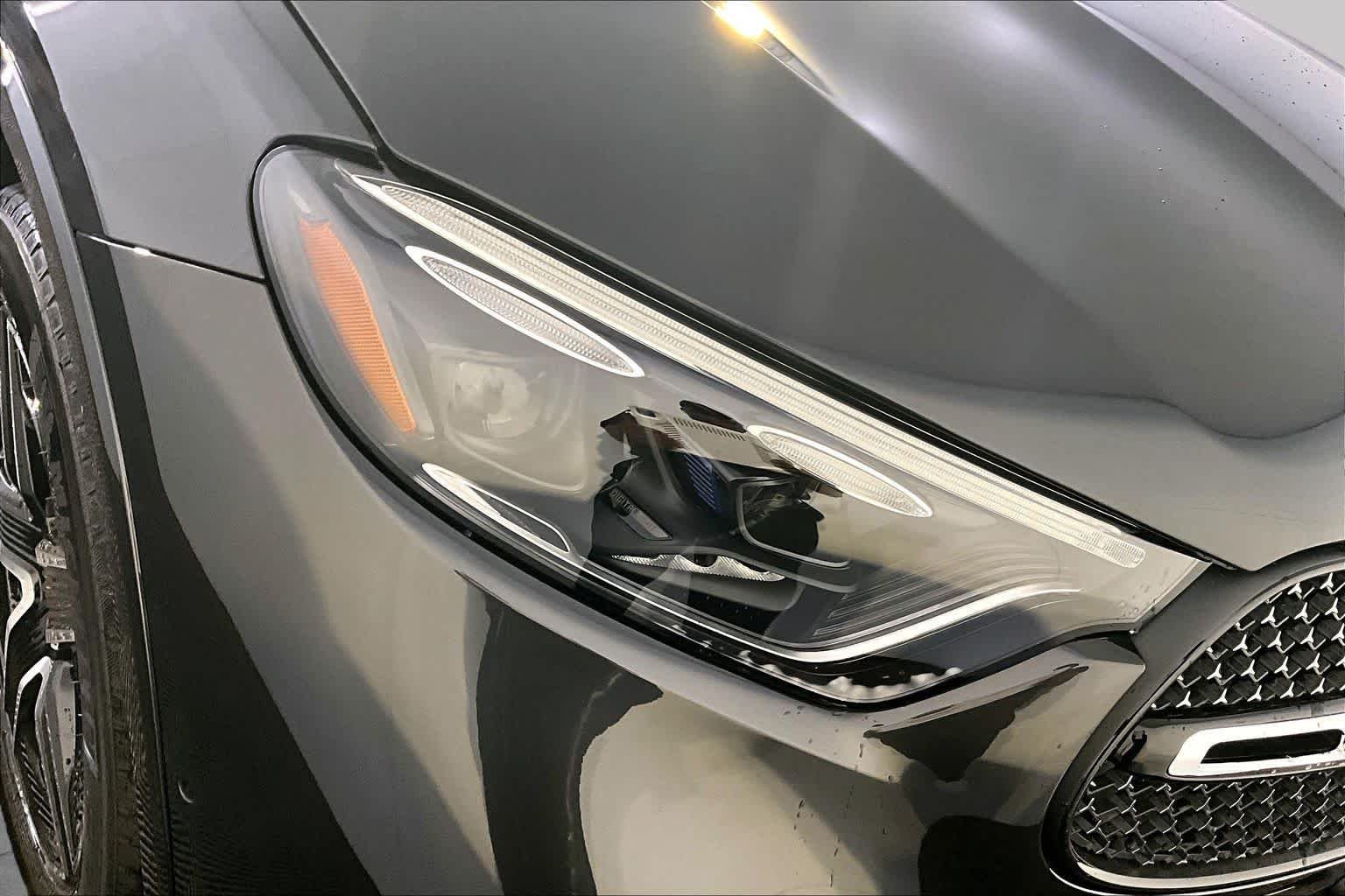 New 2027 Graphite Grey Metallic Mercedes-Benz GLC 300 image 16