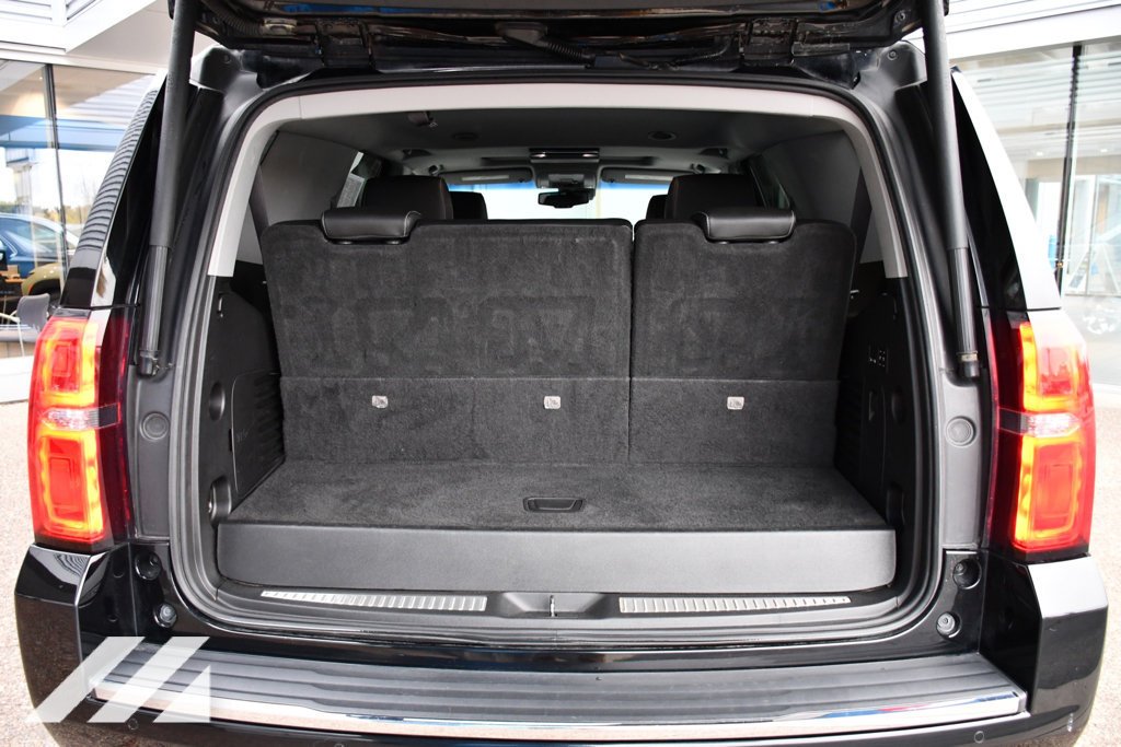 Used 2017 BLACK Chevrolet Premier image 25