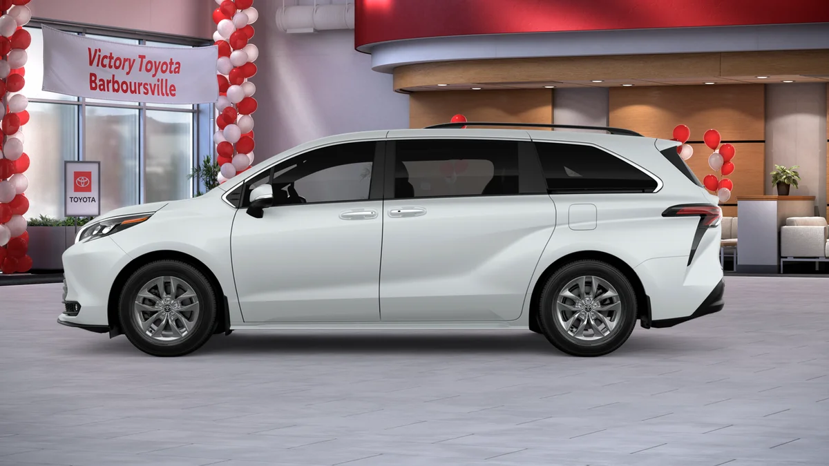 New 2026 Wind Chill Pearl Toyota XLE image 42