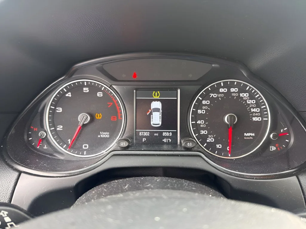 Used 2017  Audi Premium image 14
