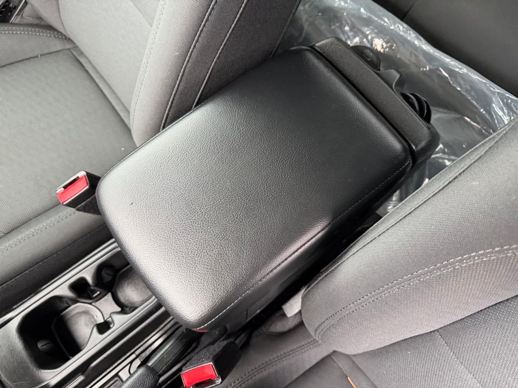 2021 Jeep Gladiator Sport S - Photo 25