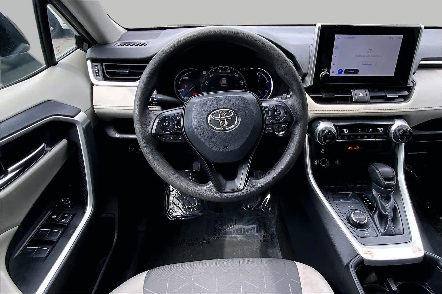Used 2024 Magnetic Gray Metallic Toyota Hybrid XLE image 6