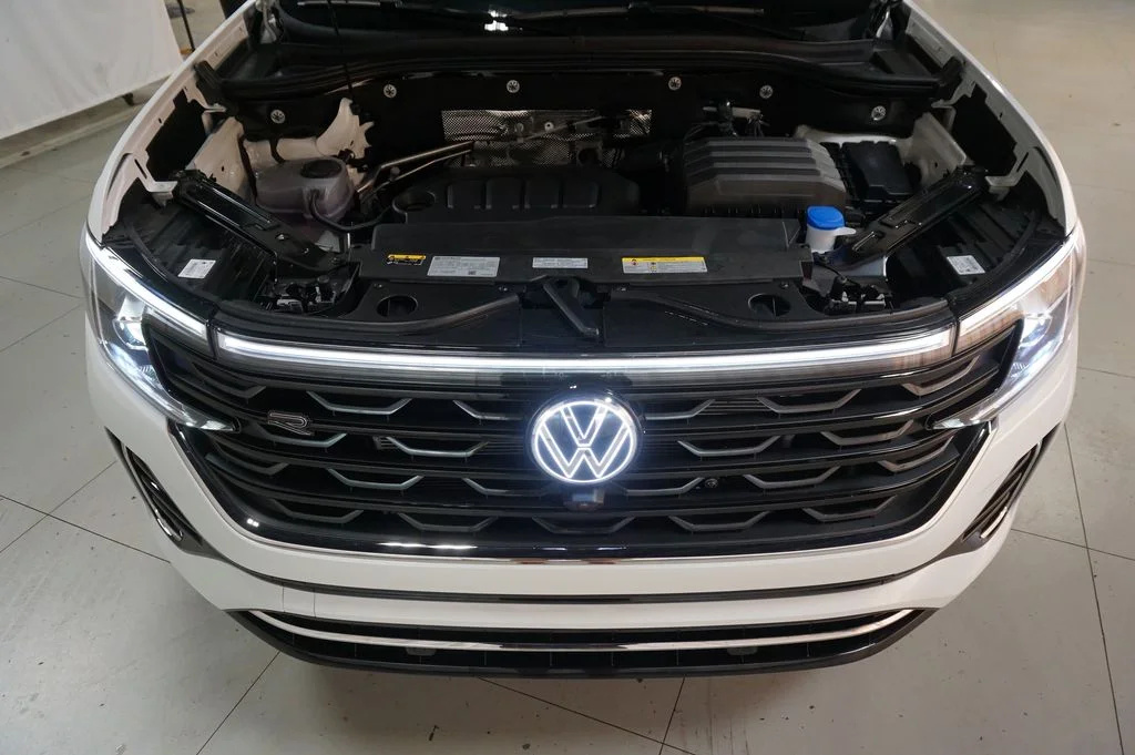 New 2026 Opal White Volkswagen 2.0T SEL Premium R-Line image 35