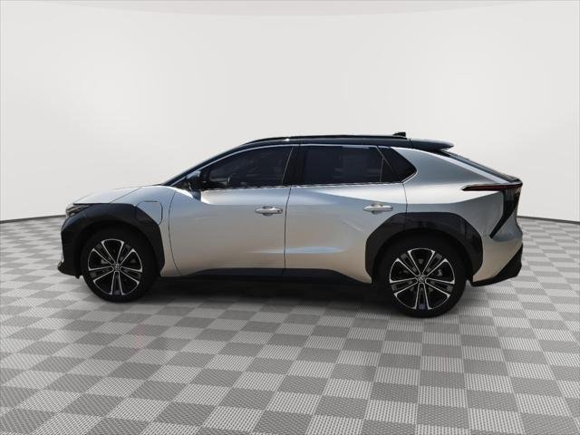Certified Used 2023 Elemental Silver Metallic w/Black Roof Toyota Limited image 47