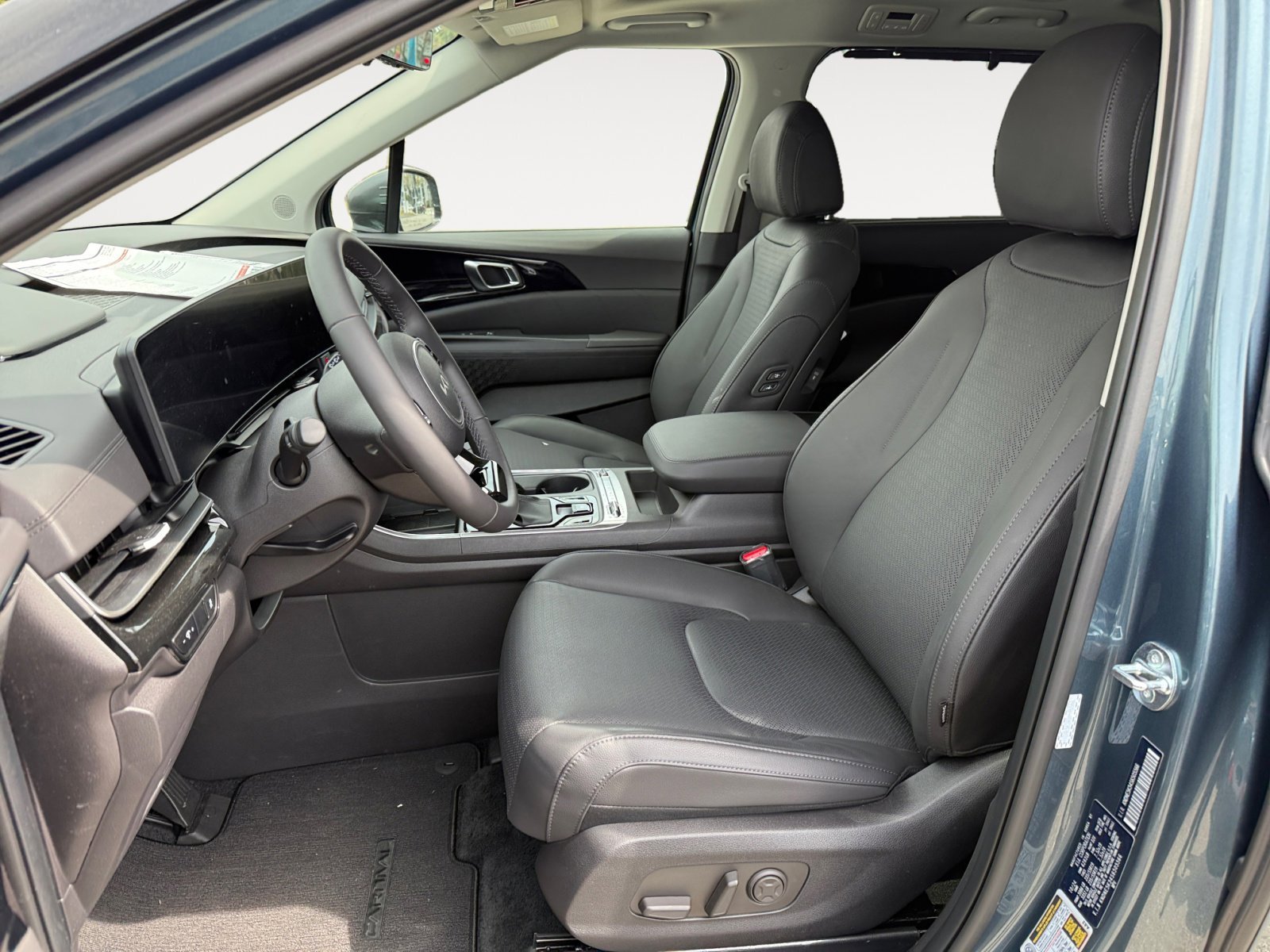 2025 Kia Carnival SX Prestige - Photo 10