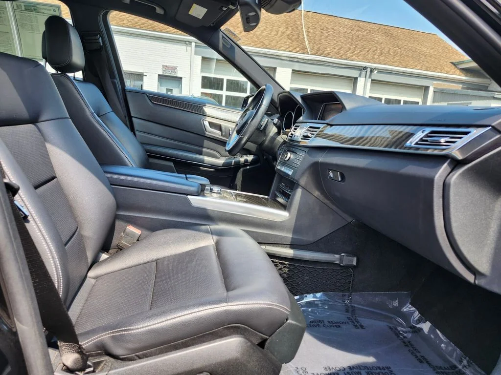 Used 2016  Mercedes-Benz E 350 image 12