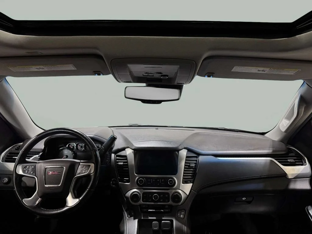 Used 2019 QUICKSILVER METALLIC GMC SLT image 9