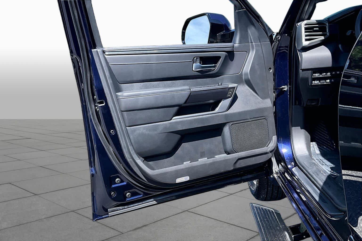 Used 2025 Blueprint Toyota Platinum image 22