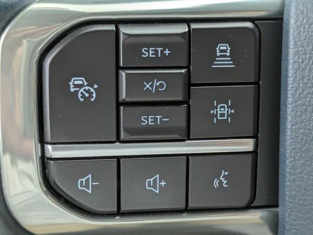Used 2021 Blue Metallic Ford Limited image 27