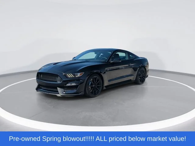 Used 2016 Black Ford Shelby GT350 image 4