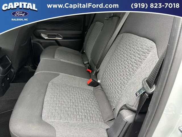 Used 2024 Green Ford XLT image 18