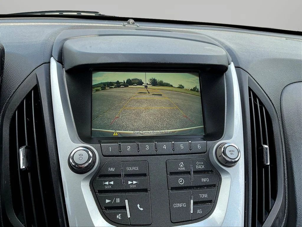 Used 2016 Silver Ice Metallic Chevrolet LS image 14