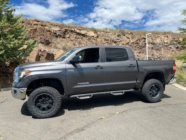 Used 2020 Magnetic Gray Metallic Toyota SR5 image 1
