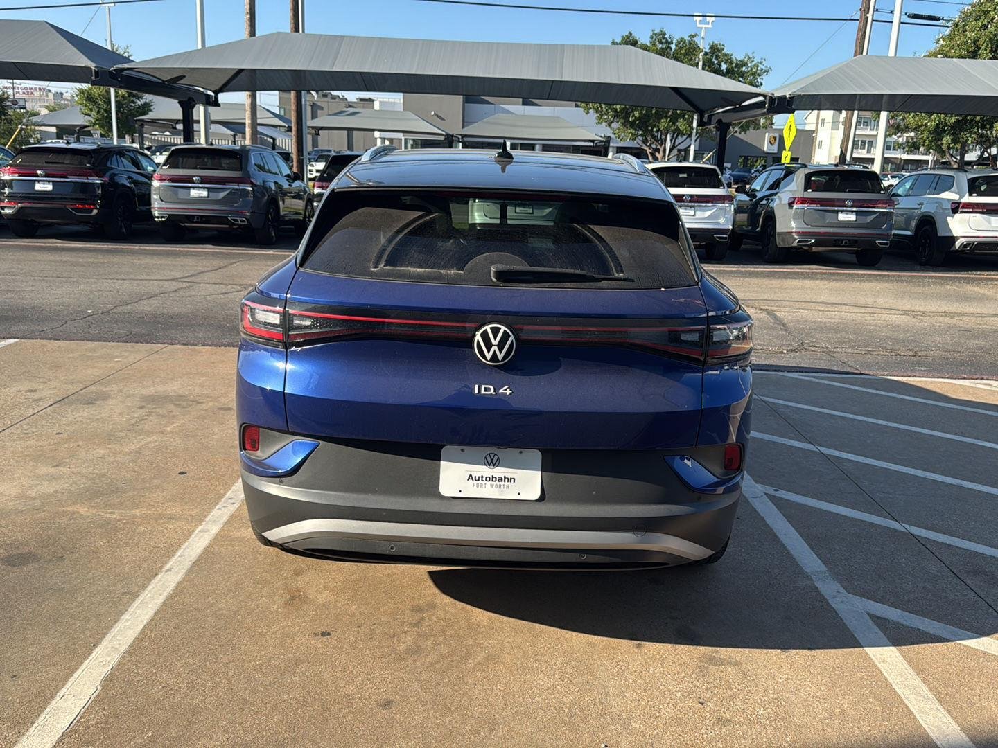 Used 2022 Dusk Blue Metallic Volkswagen Pro S image 6