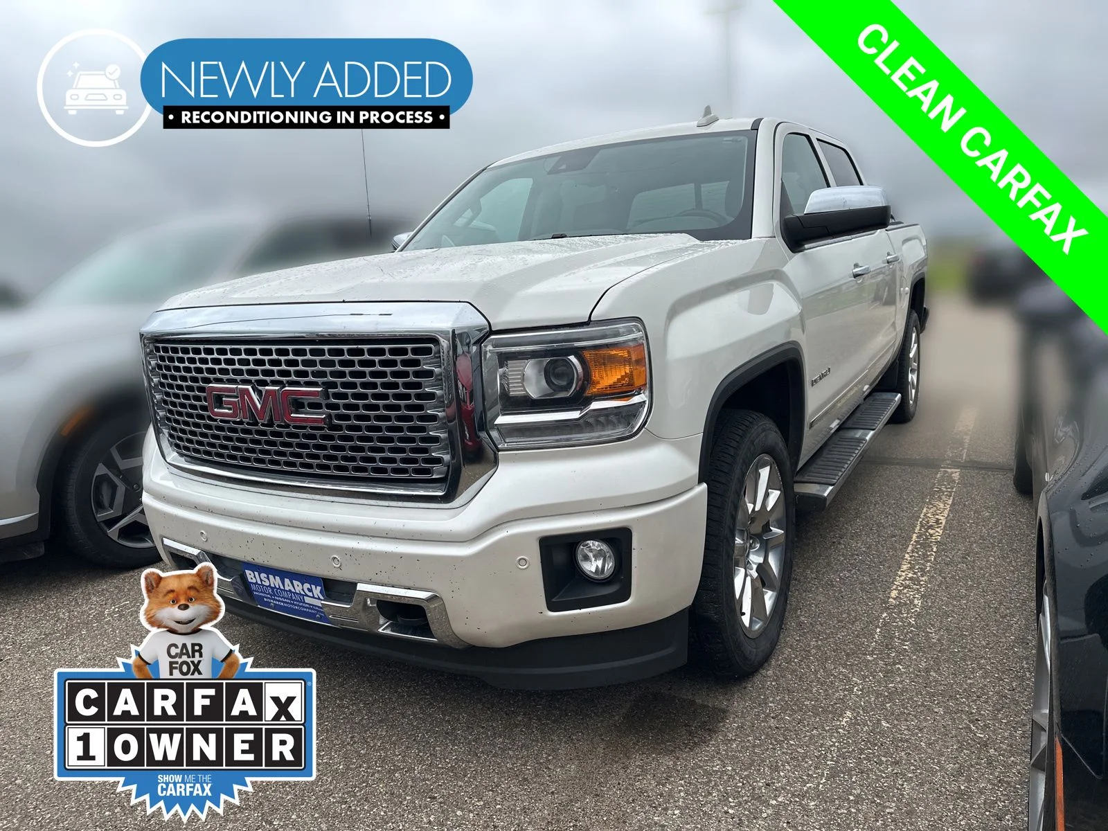 2015 GMC Sierra 4WD Crew Cab Short Box's photo
