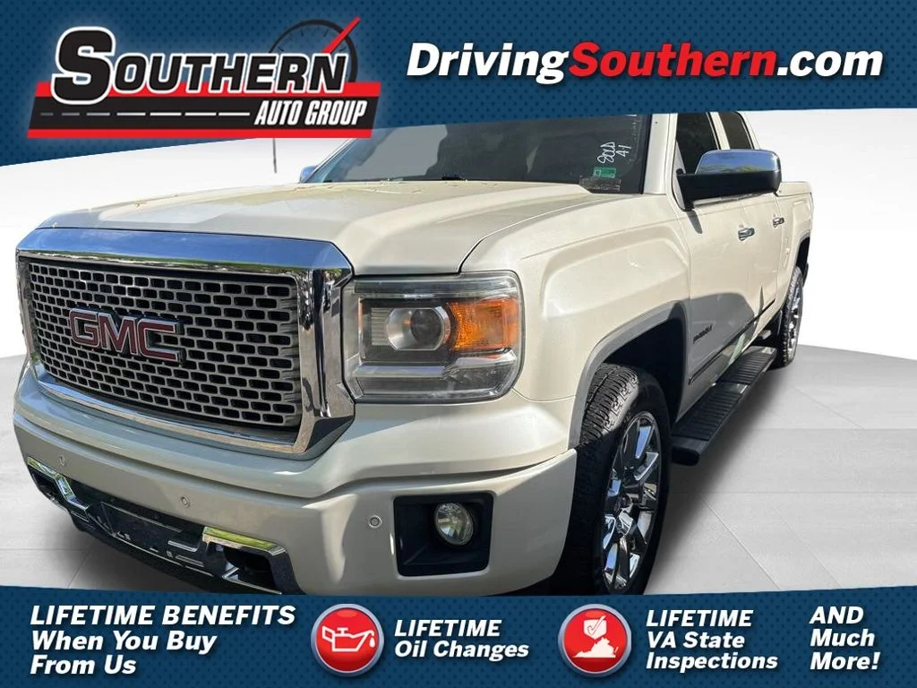 2015 GMC Sierra 4WD Crew Cab Standard Box's photo