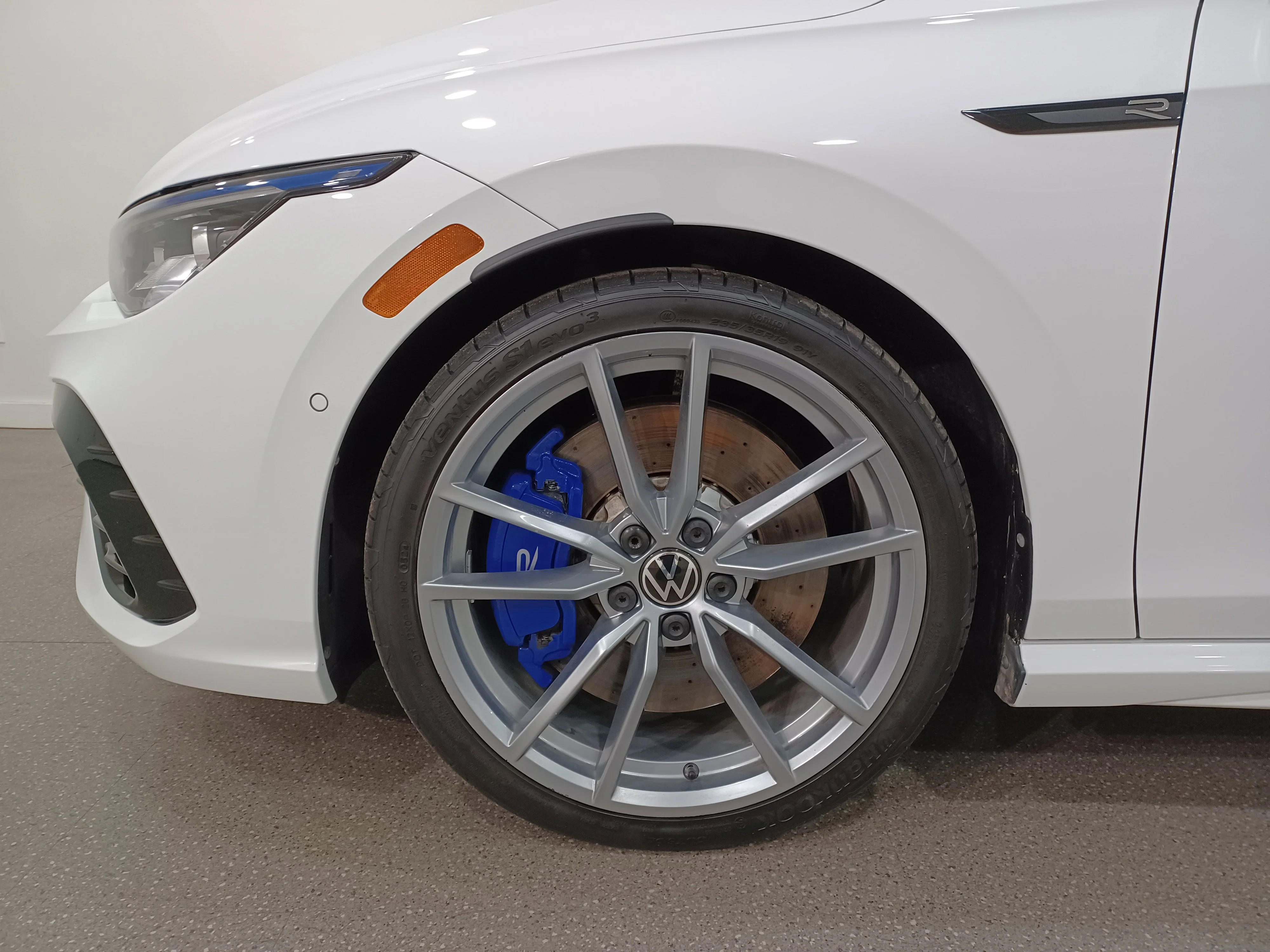 Certified Used 2024 White Volkswagen R 4Motion DSG*315HP!! | AWD | Nav | Cooled Seats | Sunroof | Htd Wheel | Harman/Kardon® Audio image 20