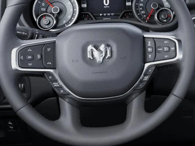 New 2025 Diamond Black Crystal Pearl-Coat Exterior Paint RAM BIG HORN image 45