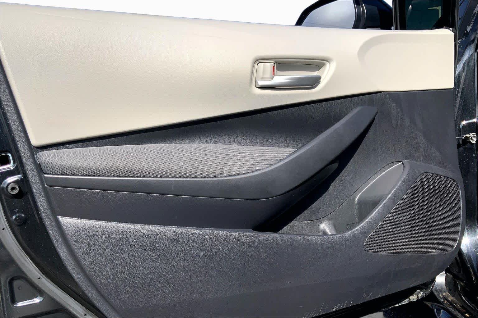 Used 2021 Black Sand Pearl Toyota LE image 22