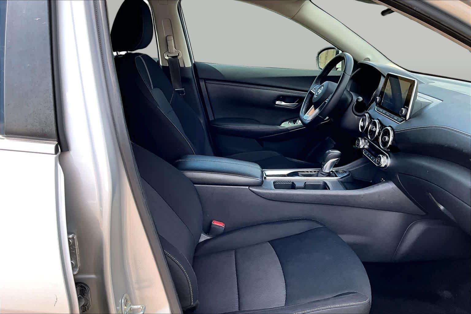 Used 2020 Brilliant Silver Metallic Nissan SV image 9
